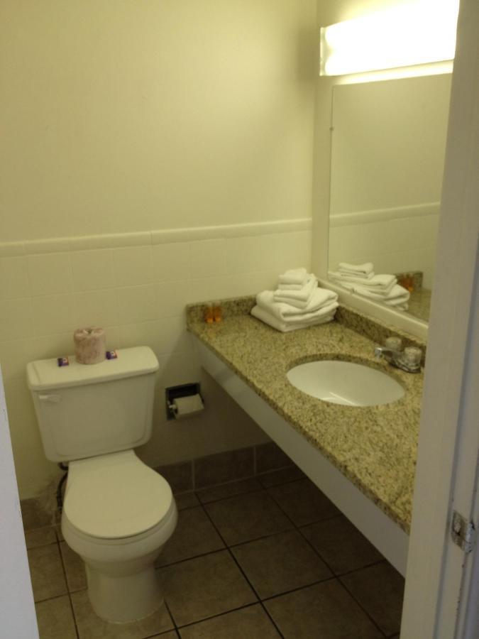 Weber Inn KItchener Zimmer foto